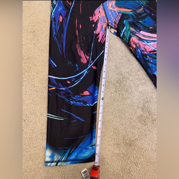 Fabletics Powerhold Leggings - Picture 5 of 5